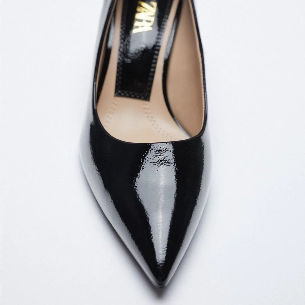 ZARA PATENT FINISH WIDE HEEL SHOES